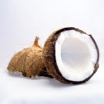 cocooil_coconuts